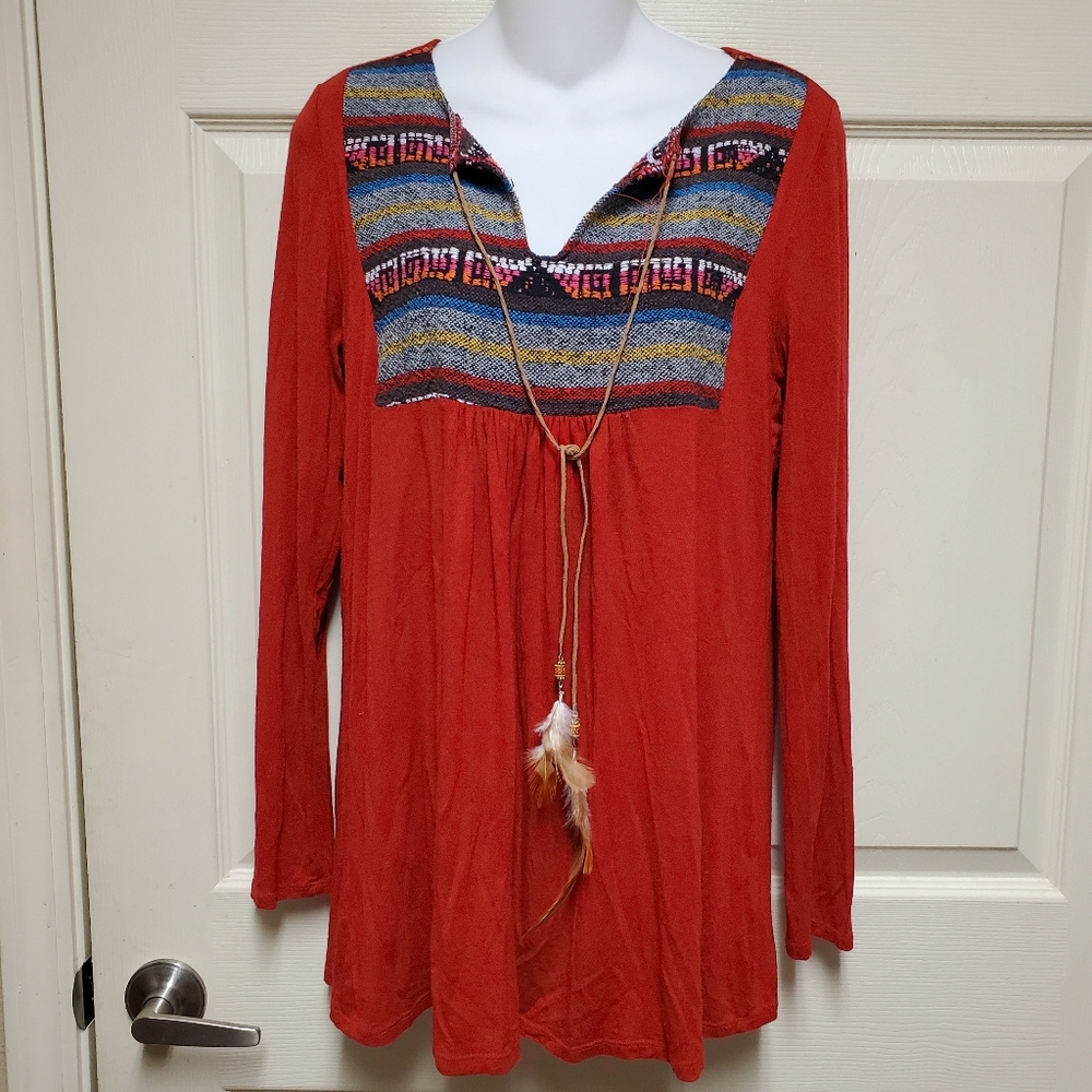 Sun And Mood Bohemian Feather Red Long Sleeve Top Size Medium
